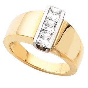 3-Stone Fashion Ring
