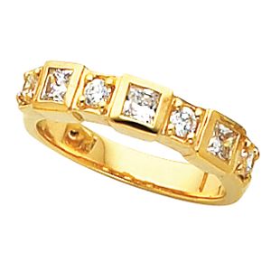 Anniversary Ring Mounting