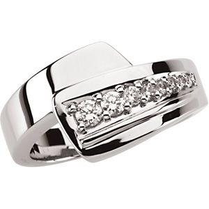 Journey 7 Stone Graduated Ring Mounting