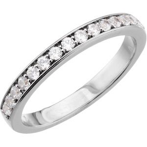 Shared Prong Anniversary Band Mounting