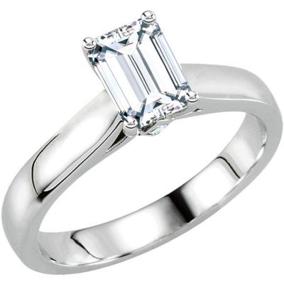 Cathedral-Style Solitaire Engagement Ring Mounting with Accent