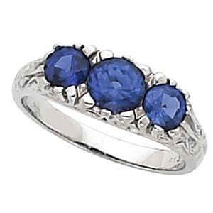3-Stone Anniversary Ring Mounting for Round Gemstones
