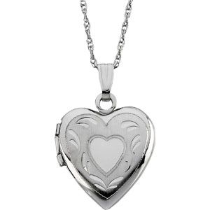 Heart Locket on a 18