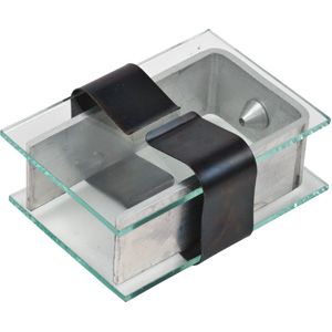 Ferris See-Thru&reg; Mold Frame 2