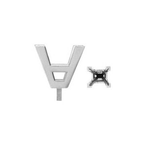 Rectangular V-Prong Peg Setting
