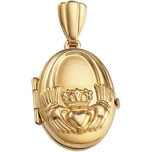 Small Oval Claddagh Locket