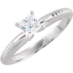 4-prong Princess Solitaire with Engraved Shank