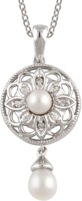 Freshwater Cultured Pearl & .04 ct tw Diamond 18