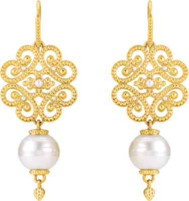 Granulated Design Pearl Earrings