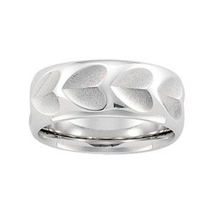 8mm Heart Design Band