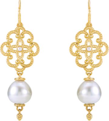 Granulated Design Pearl Earrings