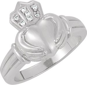 Diamond Claddagh Ring