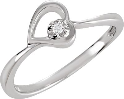 Heart Design Cubic Zirconia Ring