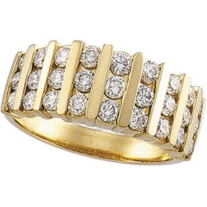 1 1/6 ct tw Diamond Band