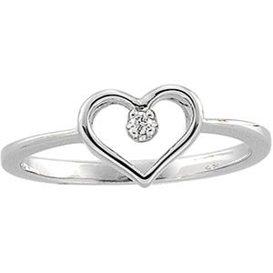 .02 ct tw Diamond Heart Ring