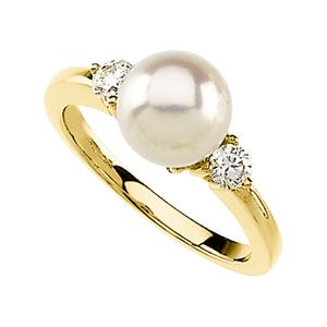 Akoya Cultured Pearl & Diamond Ring