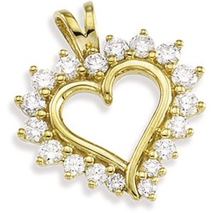 1/2 ct tw Diamond Heart Pendant