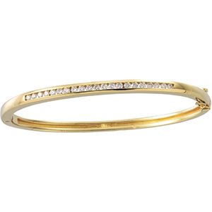 5/8 ct tw Diamond Bangle Bracelet