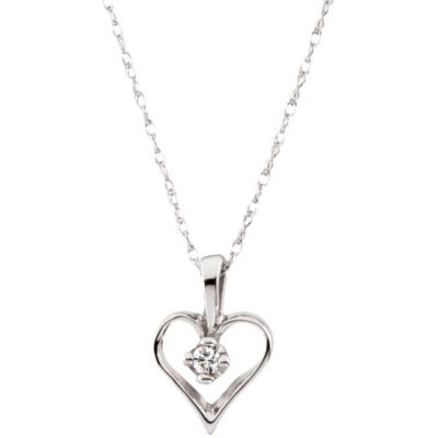 .03 ct tw Diamond Heart Necklace