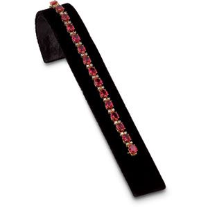 Small Black Velvet Bracelet Ramp