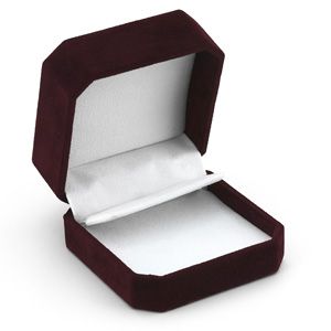 Clip-Corner Burgundy Drop Earring Box