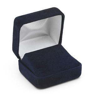 Soft-Suede Sapphire Stud Earring Box