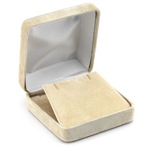 Soft-Suede Shell Pendant or Earrring Box