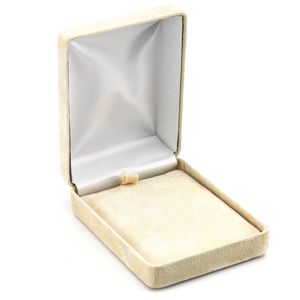 Soft-Suede Shell Pendant Box