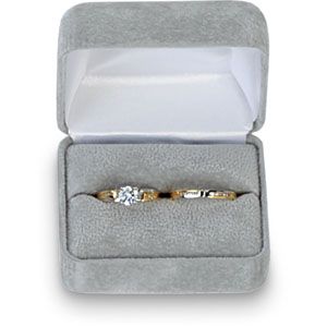 Soft-Suede Platinum Double Ring Box