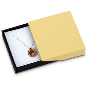 Peek-A-Boo Pendant Box