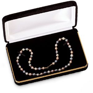 Quilted Velvet Black Necklace Box