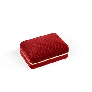 Quilted Velvet Red Necklace Box