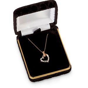 Quilted Velvet Black Pendant Box