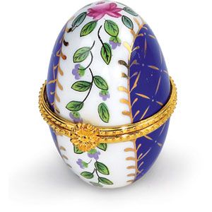 Small Egg Shaped Porcelain Hinged Box