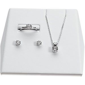 Leatherette Jewelry Ensemble
