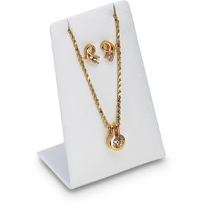 White Leatherette Pendant & Earring Ensemble Stand