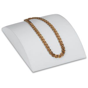 White Leatherette Necklace / Bracelet Layout