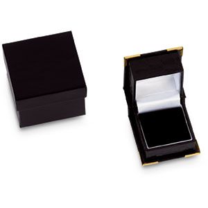 Black Crocodile Grain Single Ring Box