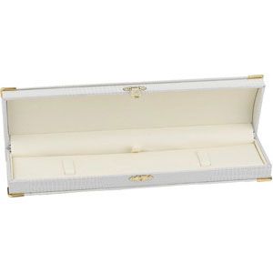 Royal Oyster Layout Bracelet Box