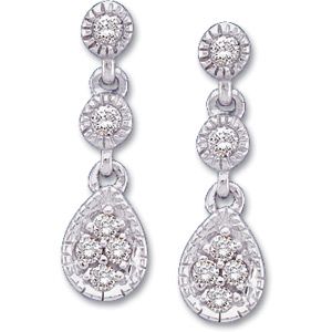 1/8 ct tw Diamond Earring