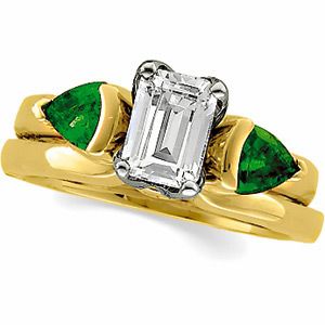 Genuine Emerald Solitaire Enhancer