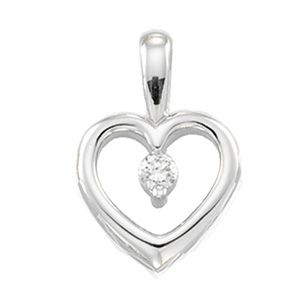 .07 ct Diamond Heart Pendant