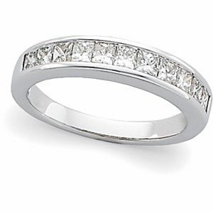 1 ct tw Princess-Cut Diamond Anniversary Band