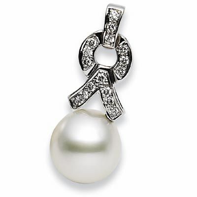 South Sea Cultured Pearl & Diamond Pendant