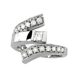 7/8 ct tw Diamond Right Hand Ring