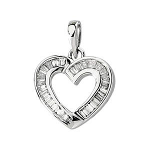 3/8 ct tw Diamond Heart Pendant