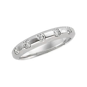 1/3 ct tw Diamond Anniversary Band