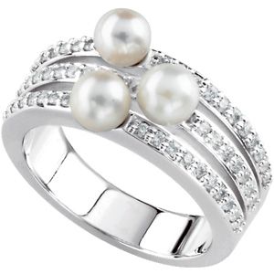 Ring Mounting for Pearl and Diamonds