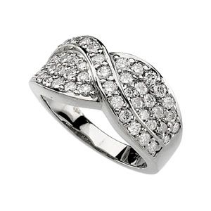 1 3/8 ct tw Diamond Band