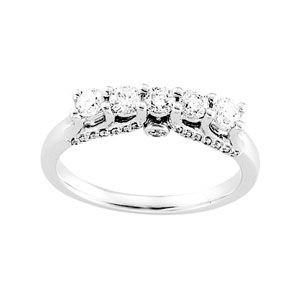 3/4 ct tw Diamond Anniversary Band